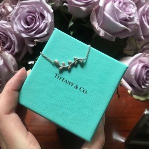 Paloma Picasso Olive Leaf Vine Bracelet